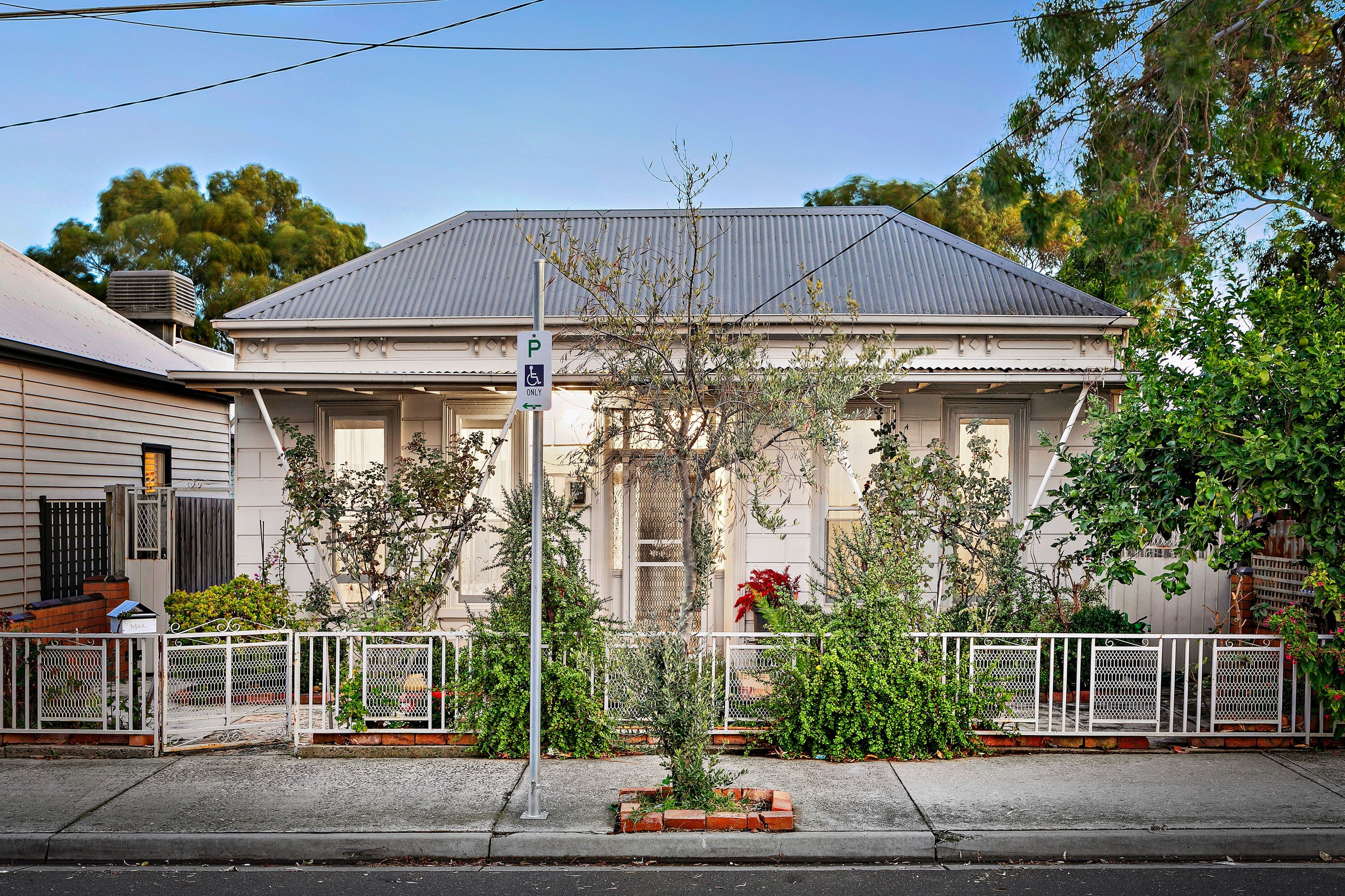 196 Victoria Street, Brunswick VIC 3056, Brunswick - Image 1