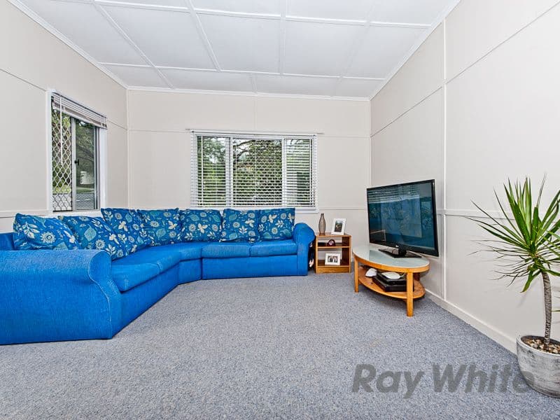 24 Castling Street, Stafford QLD 4053, Stafford - Thumbnail 4