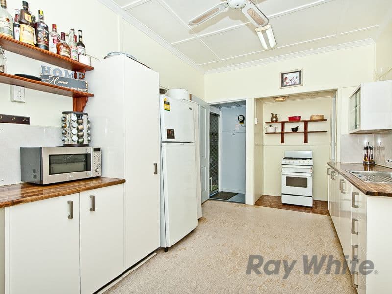 24 Castling Street, Stafford QLD 4053, Stafford - Thumbnail 7