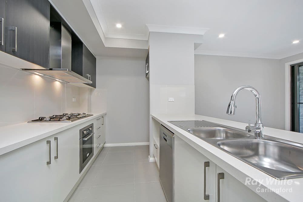 16 Caballo Street, Beaumont Hills - Thumbnail 2