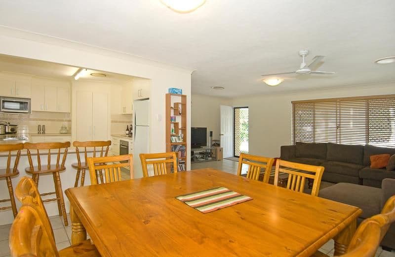 3 Lexington Drive, WORONGARY QLD 4213, Worongary - Thumbnail 4