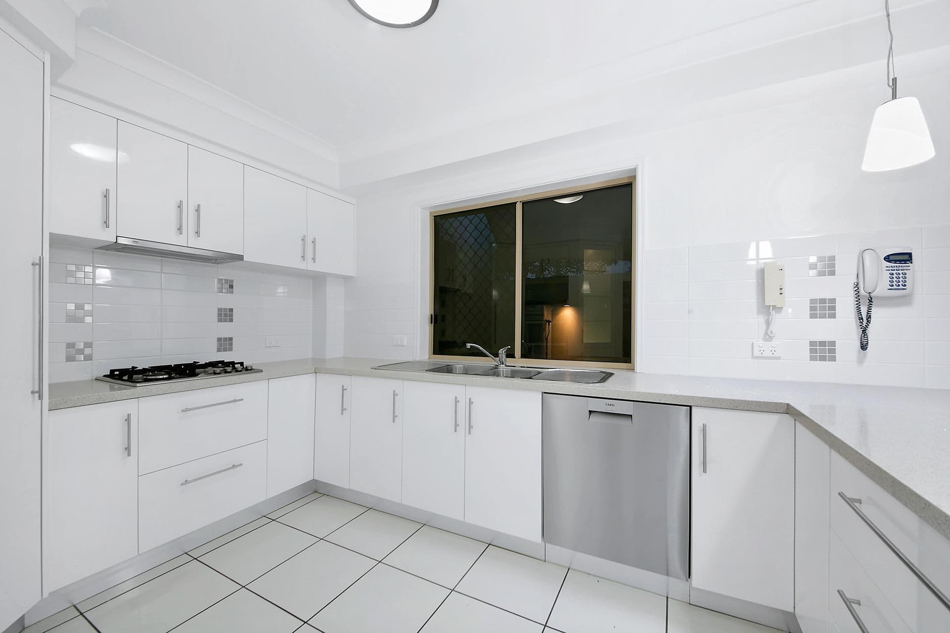 52 Lothian Street, Annerley QLD 4103, Annerley - Thumbnail 4
