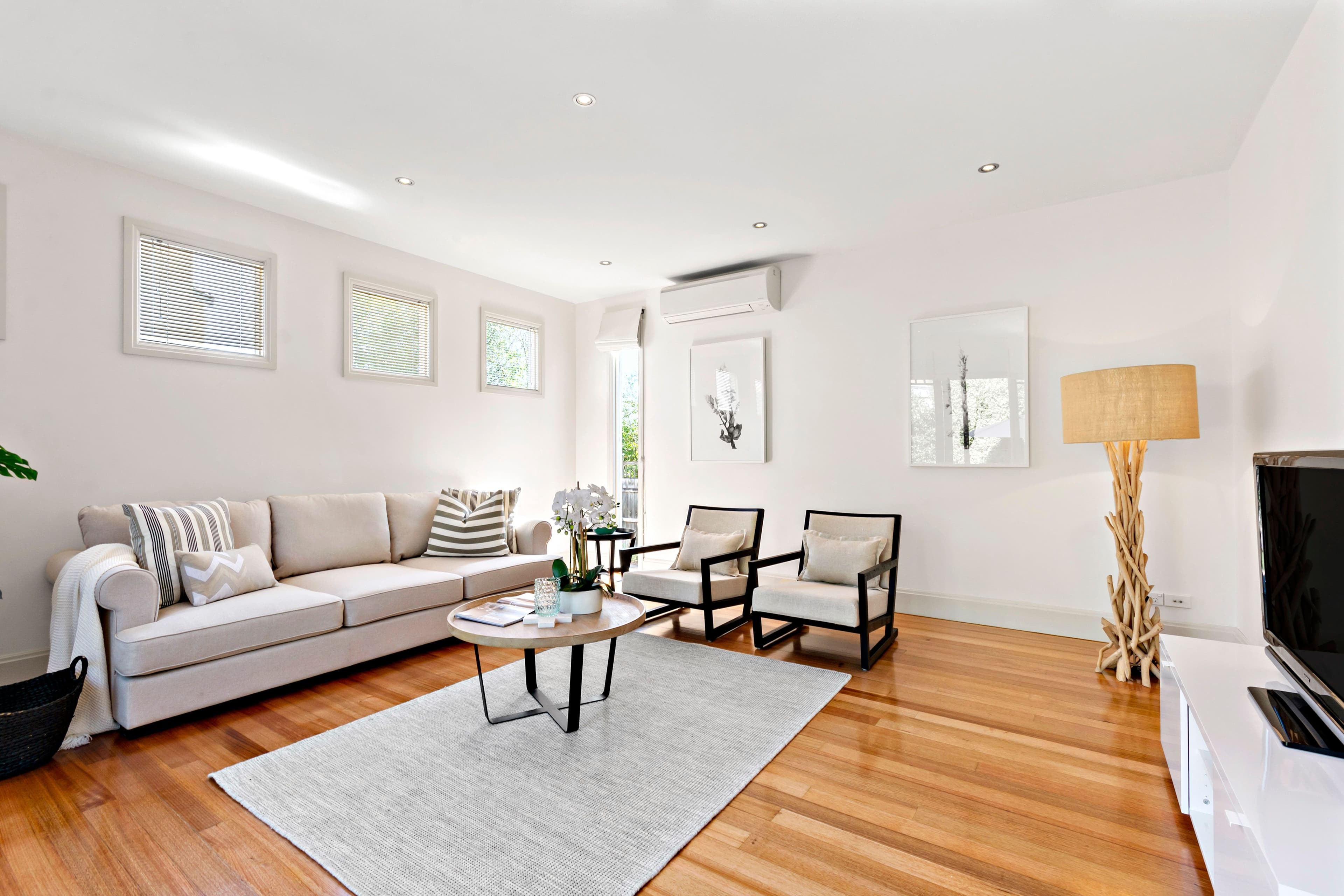 54 Dallas Avenue, Hughesdale VIC 3166, Hughesdale - Thumbnail 2