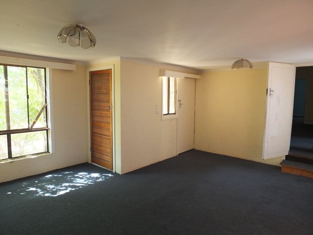 8 Flinders Street, KADINA SA 5554, Kadina - Thumbnail 4
