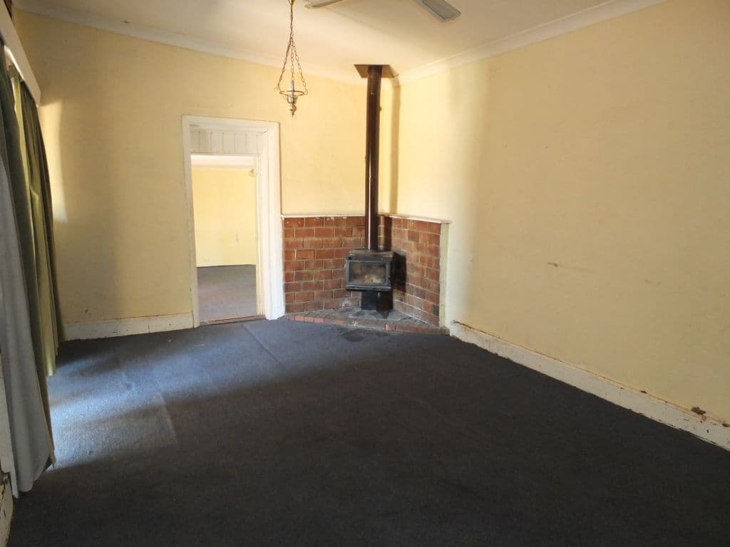 8 Flinders Street, KADINA SA 5554, Kadina - Thumbnail 5