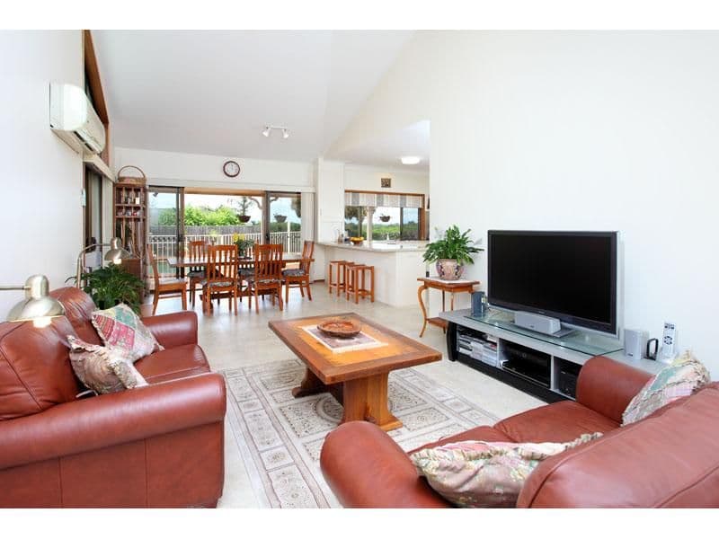 5 Emerald Court, KENMORE QLD 4069, Kenmore - Thumbnail 6