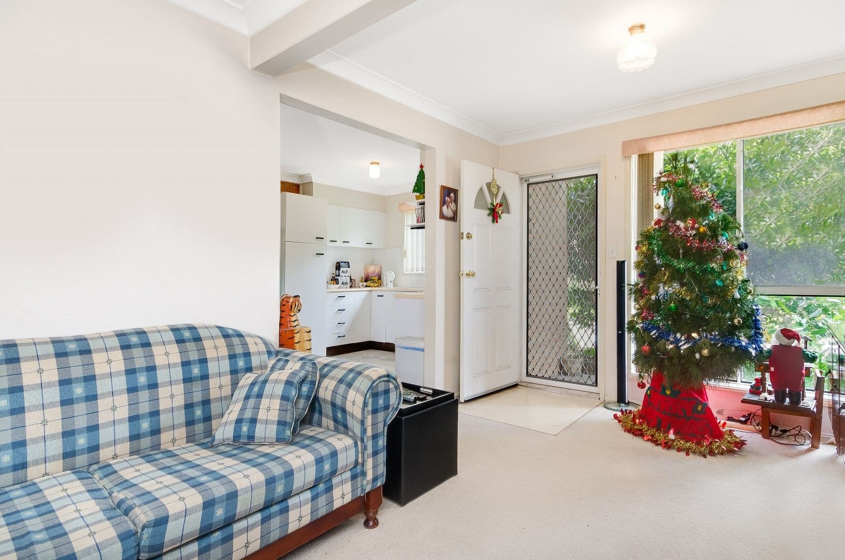 40-42 Bateman Avenue, ALBION PARK RAIL NSW 2527, Albion Park Rail - Thumbnail 2