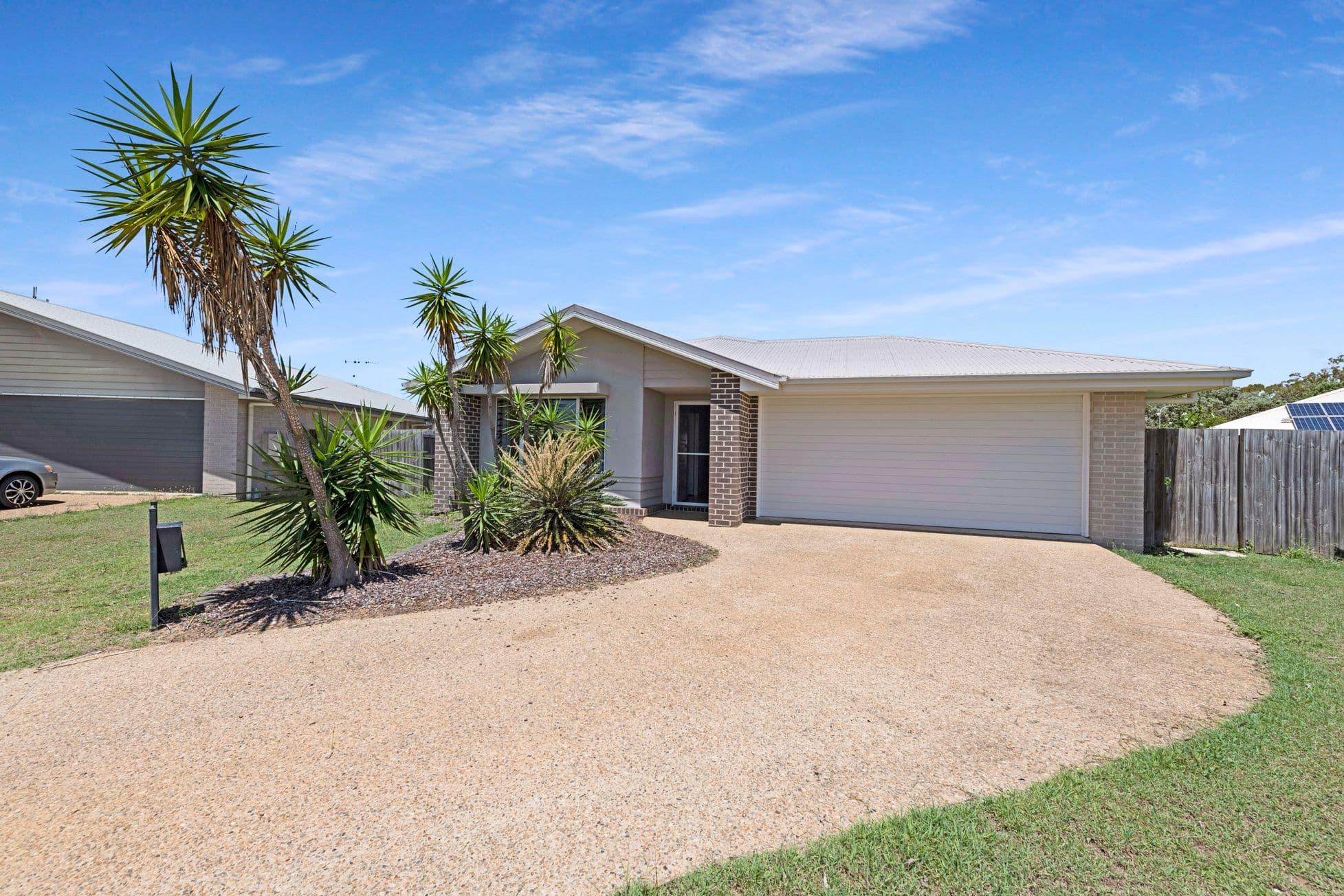 8 Satinwood Court, Moore Park Beach QLD 4670, Moore Park Beach - Thumbnail 2