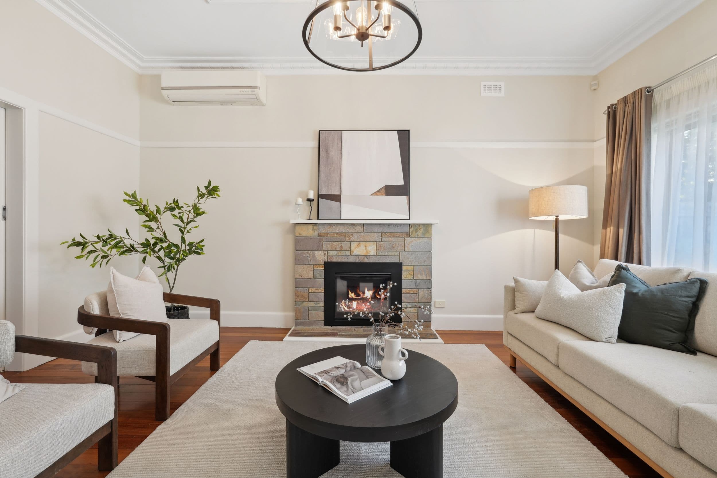 161 Rathcown Road, Reservoir VIC 3073, Reservoir - Thumbnail 2