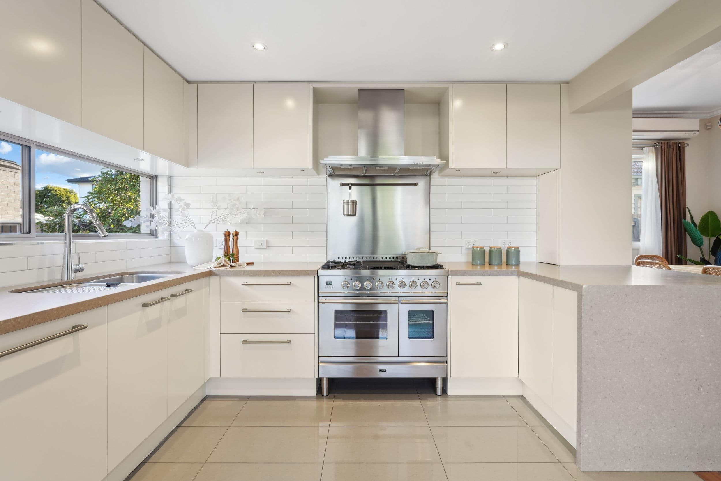 161 Rathcown Road, Reservoir VIC 3073, Reservoir - Thumbnail 6