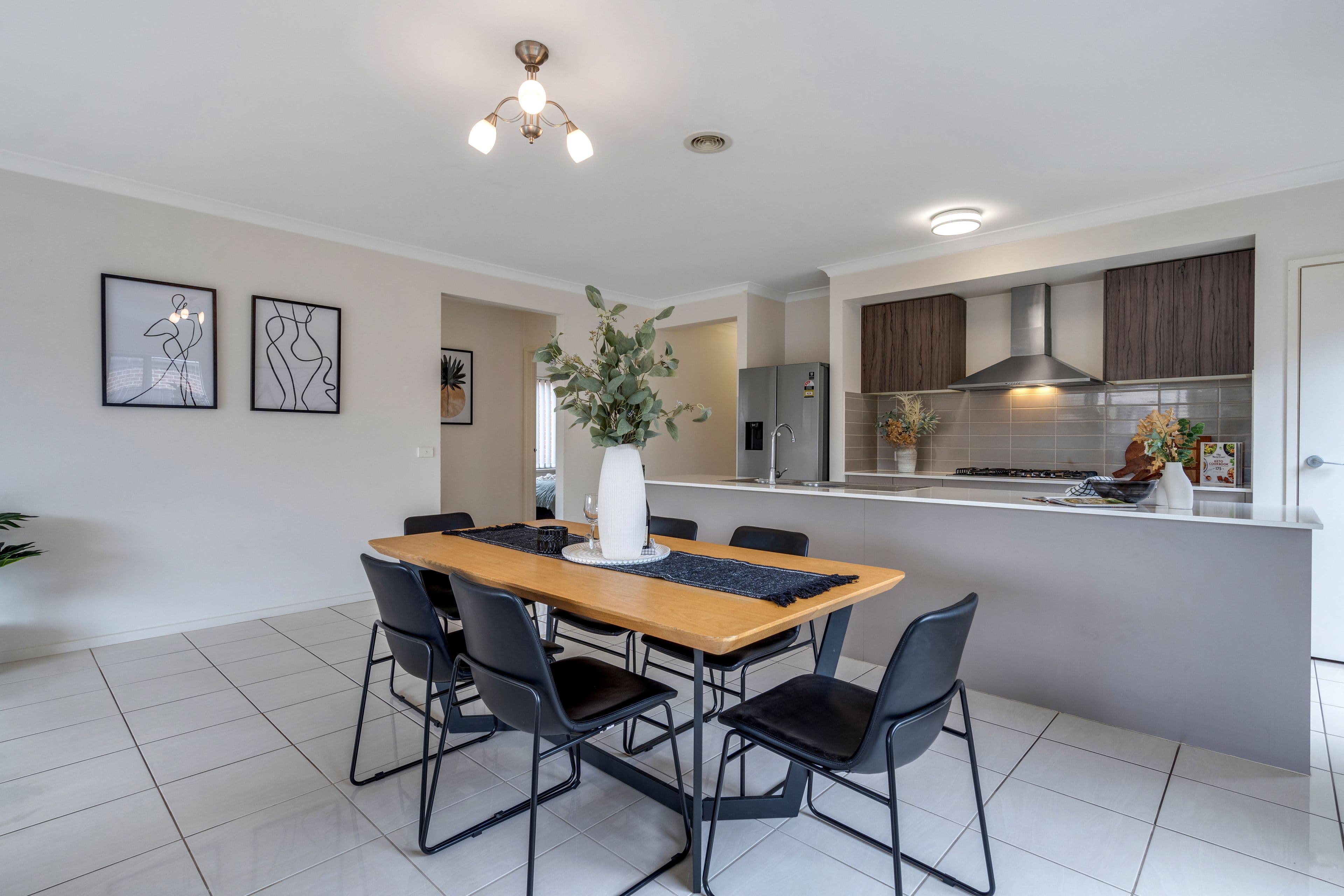 22 Eminence Way, Craigieburn VIC 3064, Craigieburn - Thumbnail 4