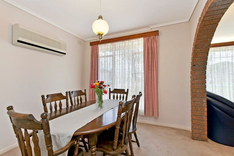 67 Eyre Crescent, VALLEY VIEW SA 5093, Valley View - Thumbnail 4