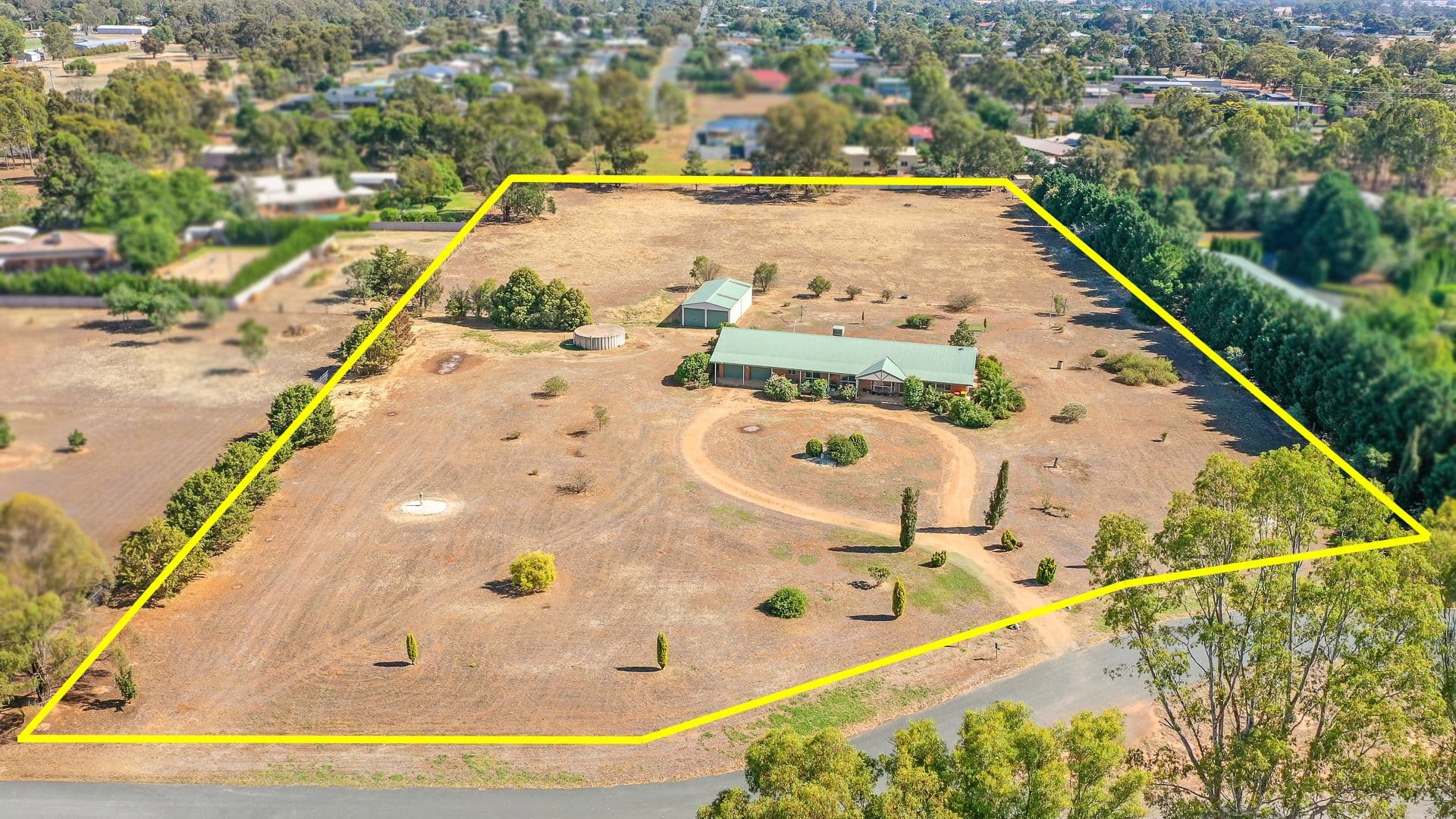 5 Jess Drive, Rochester VIC 3561, Rochester - Thumbnail 3