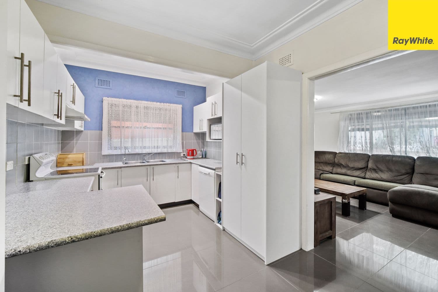 21 Robertson Street, Guildford NSW 2161, Guildford West - Thumbnail 3