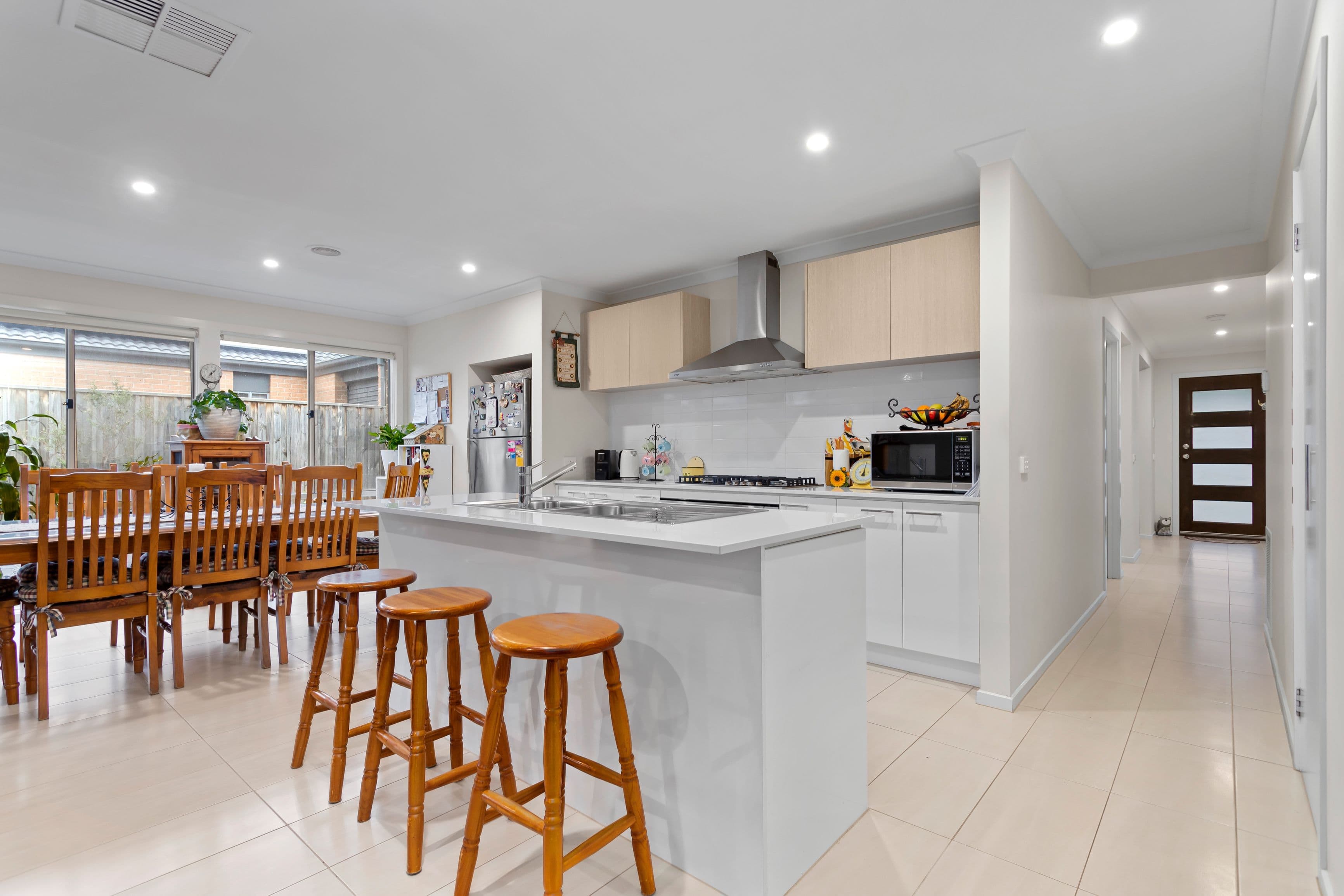 3 Landing Avenue, Doreen VIC 3754, Doreen - Thumbnail 3