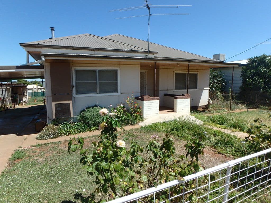 76 Haig Street, Temora NSW 2666, Temora - Image 1
