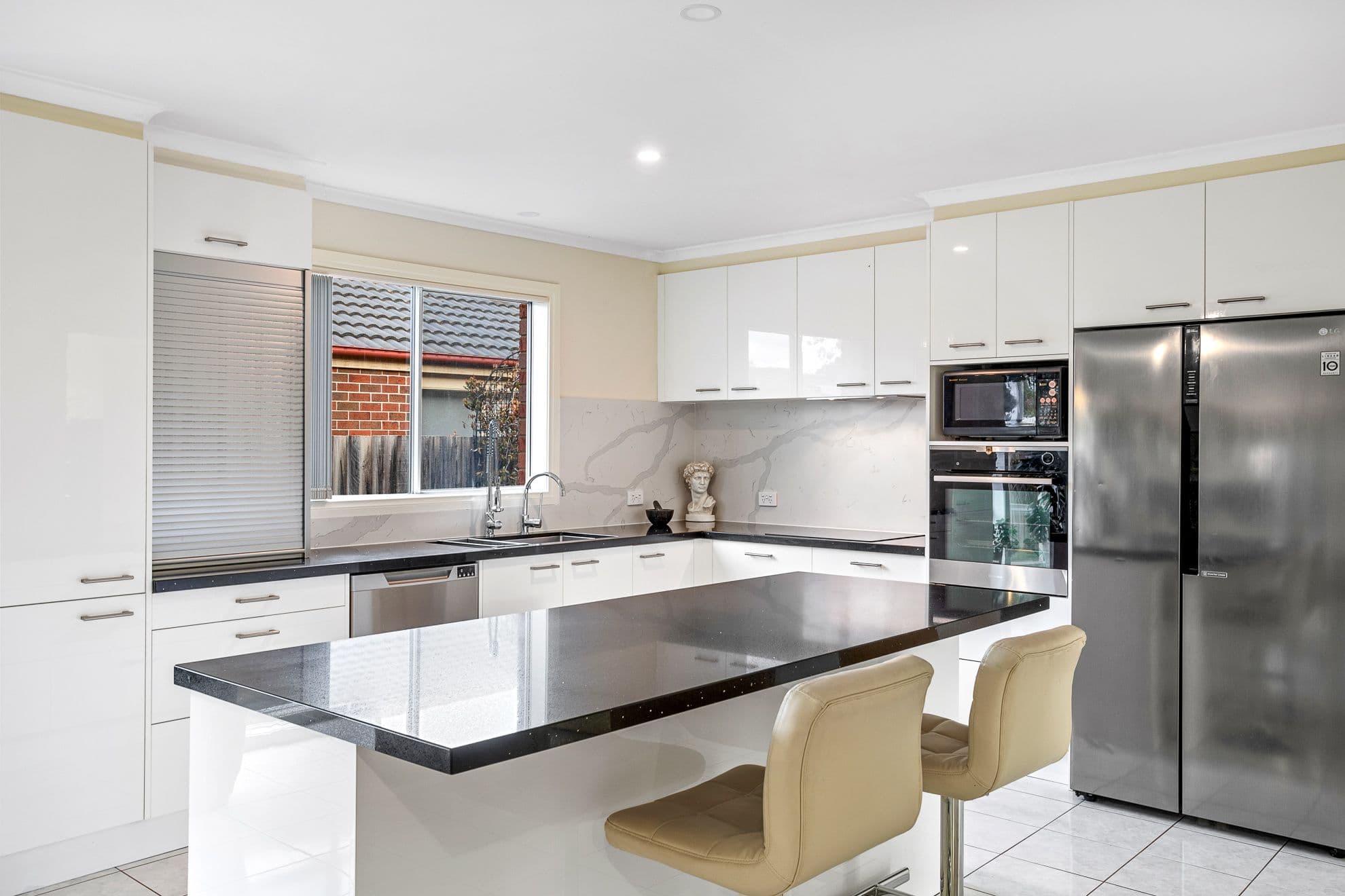 16 Graman Way, Taylors Hill VIC 3037, Taylors Hill - Thumbnail 8