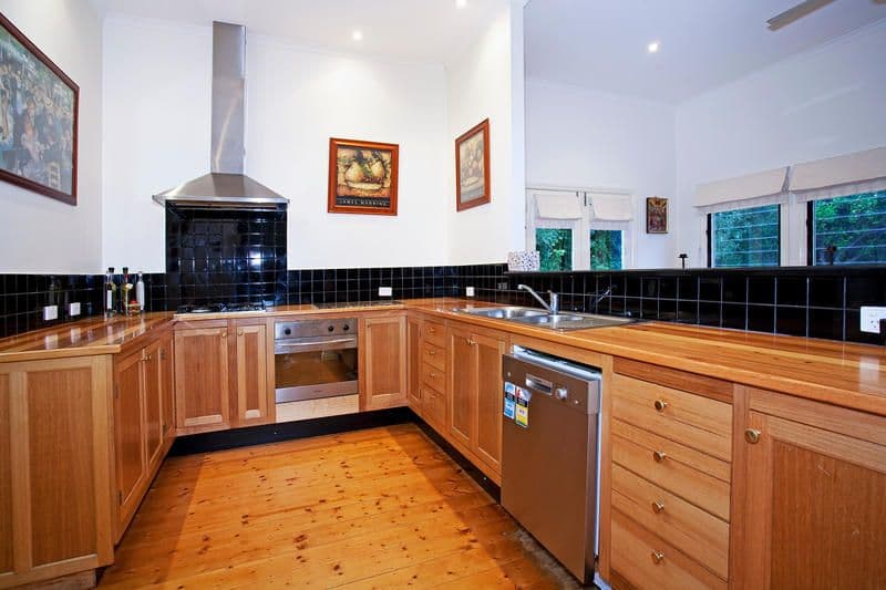 132 Little Ryrie Street, GEELONG VIC 3220, Geelong - Thumbnail 2