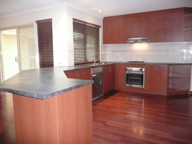 13 Ventra Street, PARAFIELD GARDENS SA 5107, Parafield Gardens - Thumbnail 4