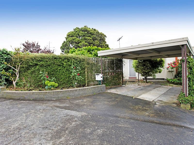 24 Retreat Road, NEWTOWN VIC 3220, Newtown - Thumbnail 4