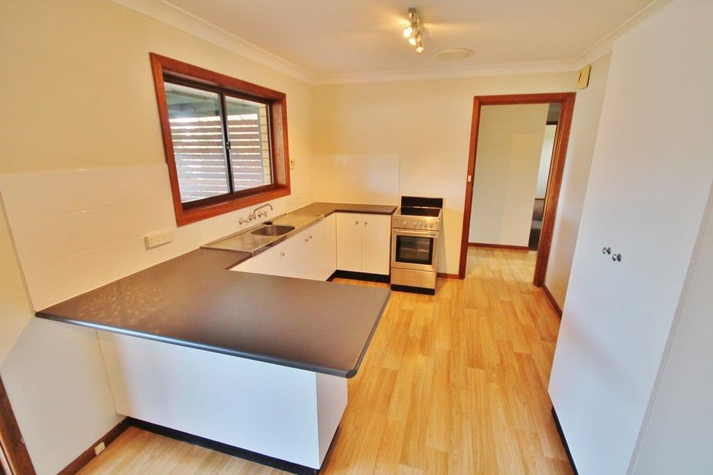 80 Orchard Street, Young NSW 2594, Young - Thumbnail 6