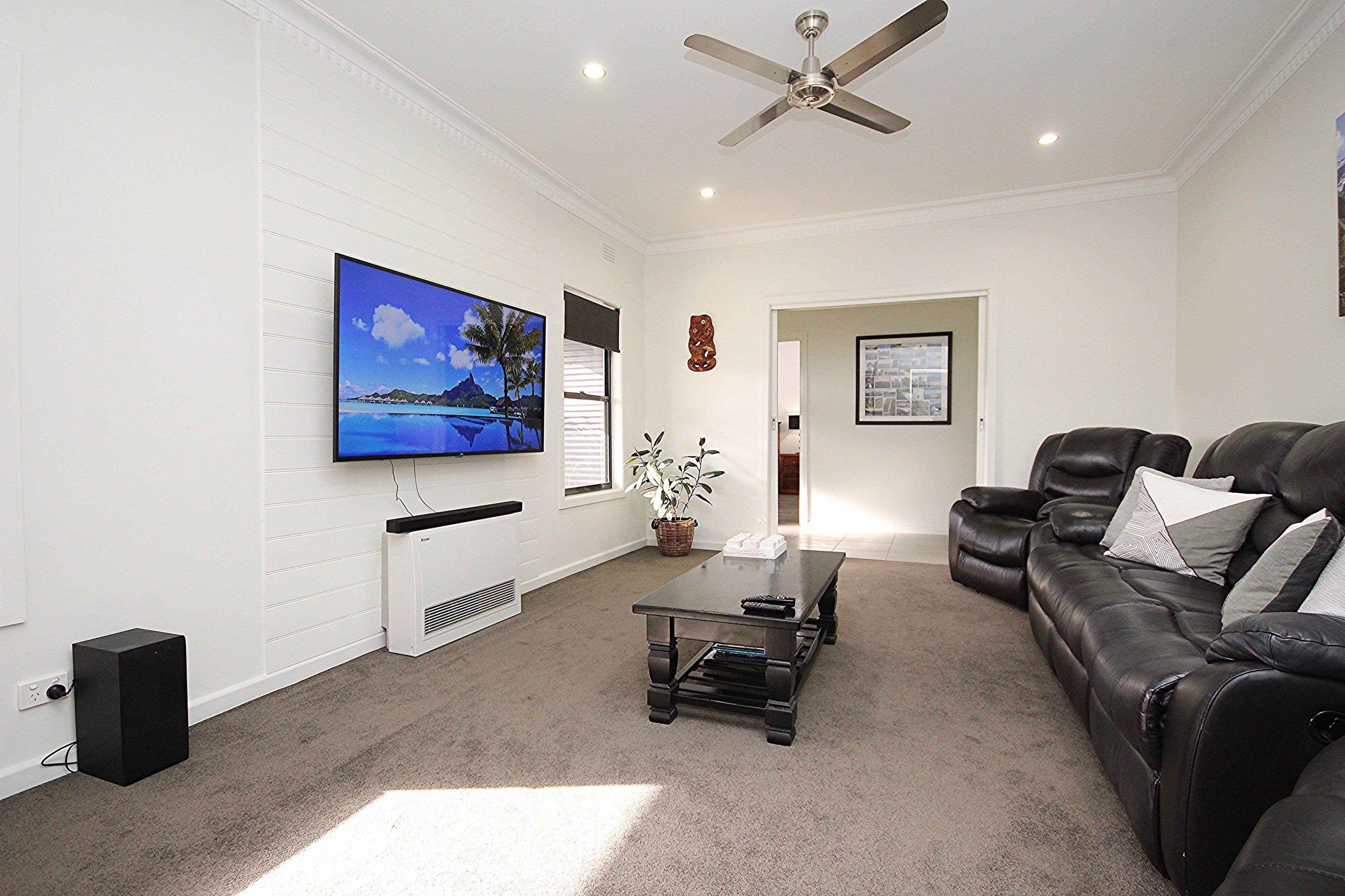 16 Iris Street, Horsham VIC 3400, Horsham - Thumbnail 4