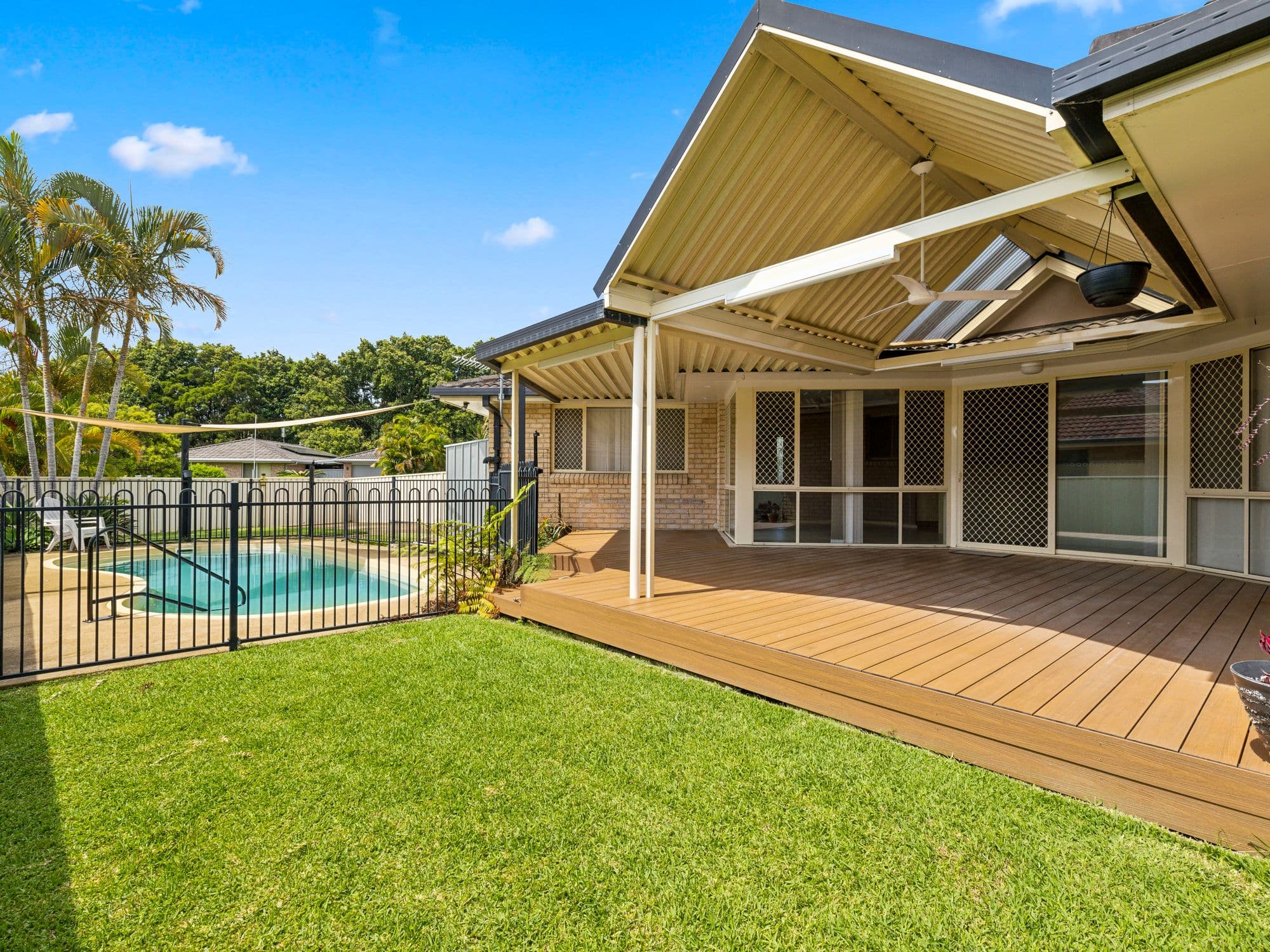 9 Tamora Close, Coffs Harbour NSW 2450, Coffs Harbour - Thumbnail 2
