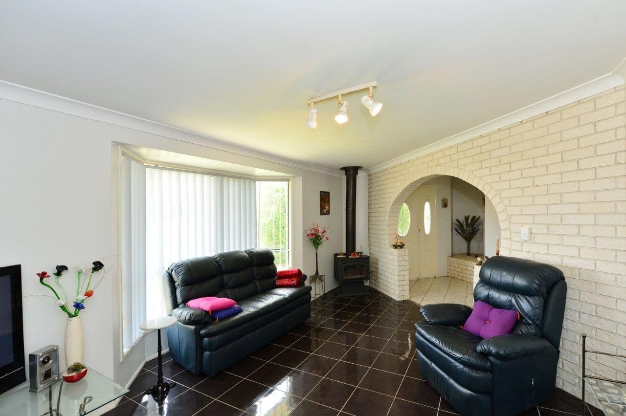 1 Gouldson Drive, KEARNEYS SPRING QLD 4350, Kearneys Spring - Thumbnail 3