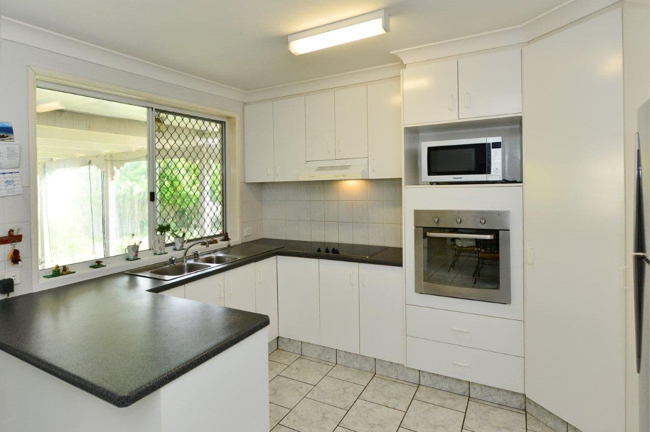 1 Gouldson Drive, KEARNEYS SPRING QLD 4350, Kearneys Spring - Thumbnail 4