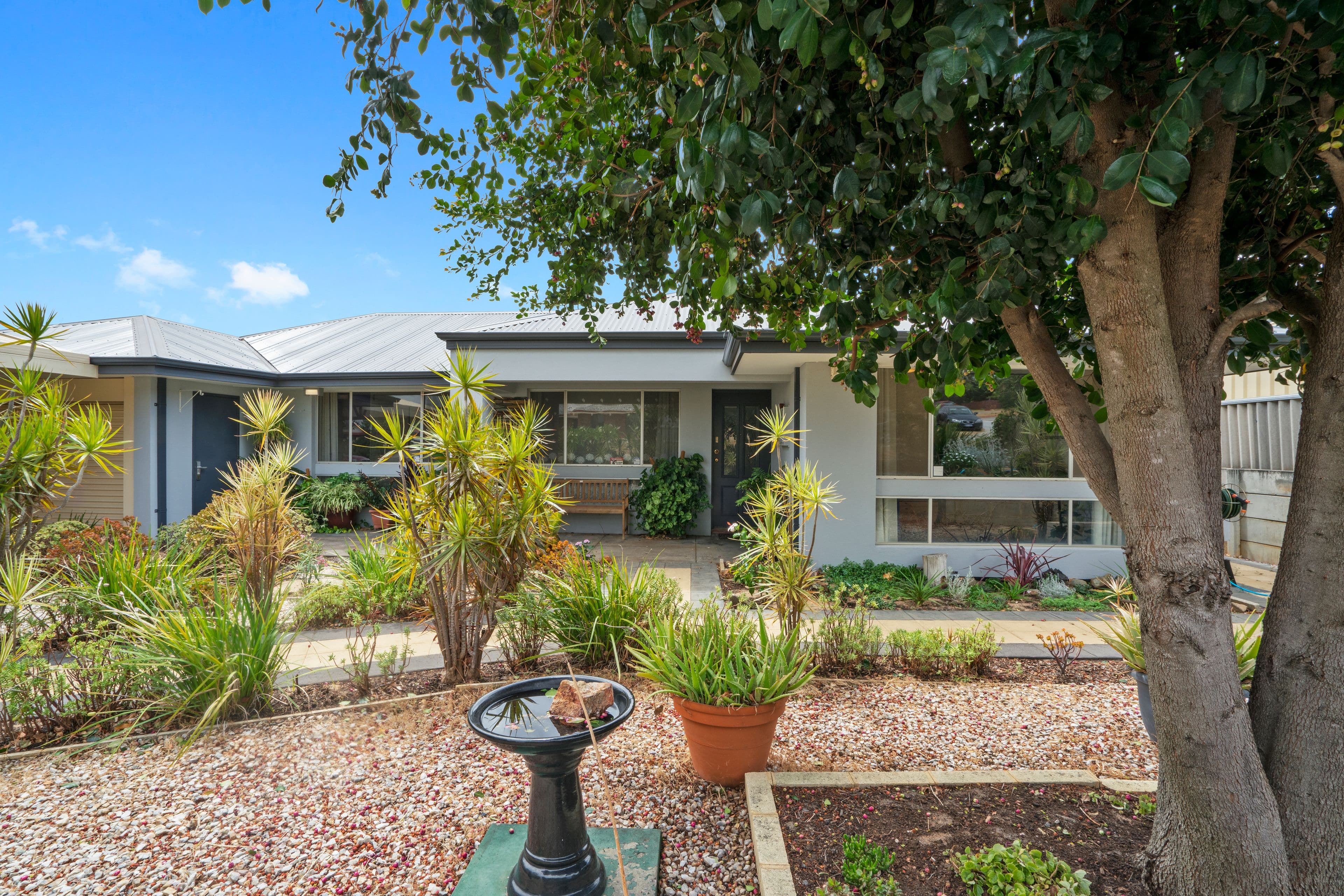 16 Panorama Drive, Kelmscott WA 6111, Kelmscott - Image 1
