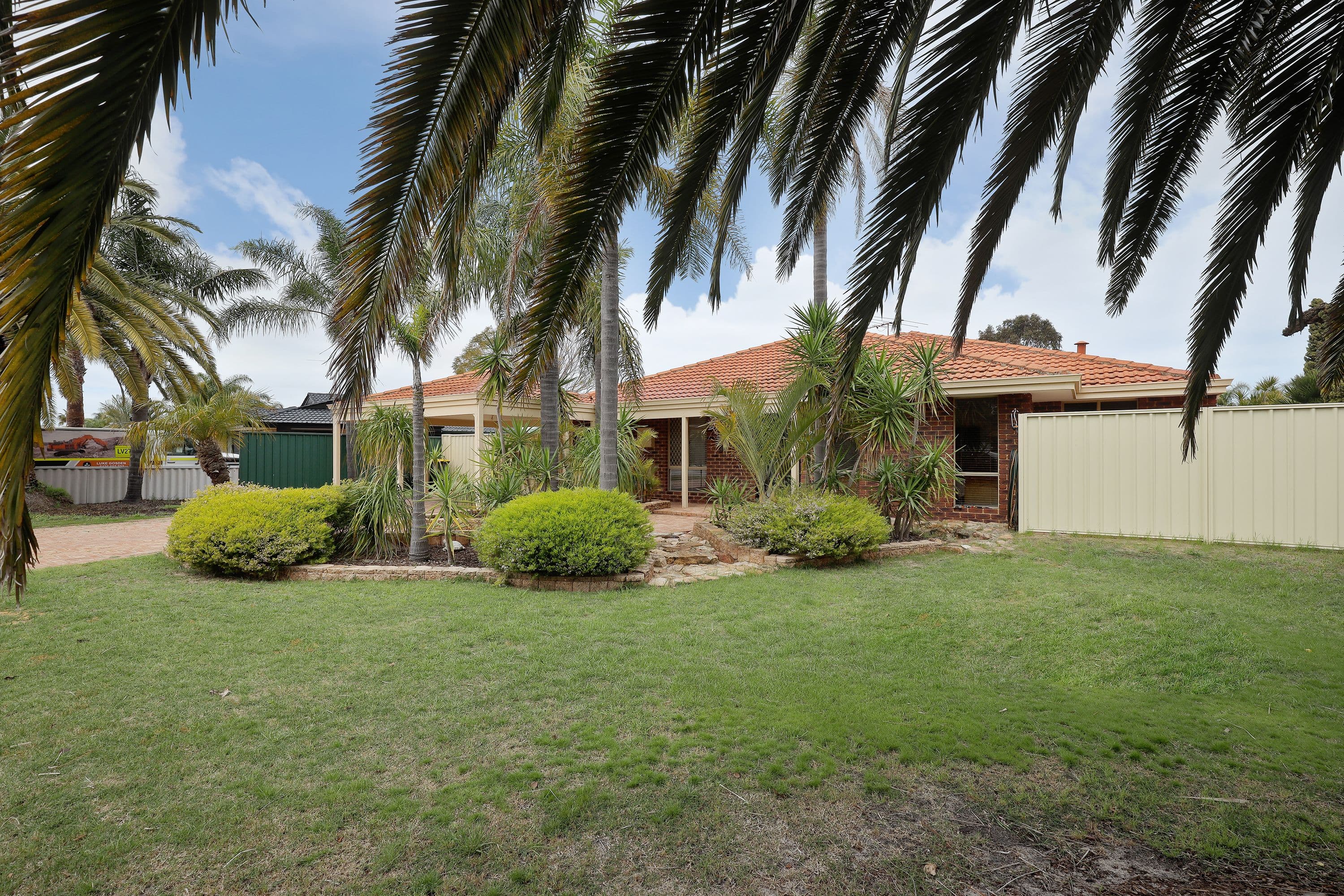 13 Meadowview Drive, Ballajura WA 6066, Ballajura - Thumbnail 2