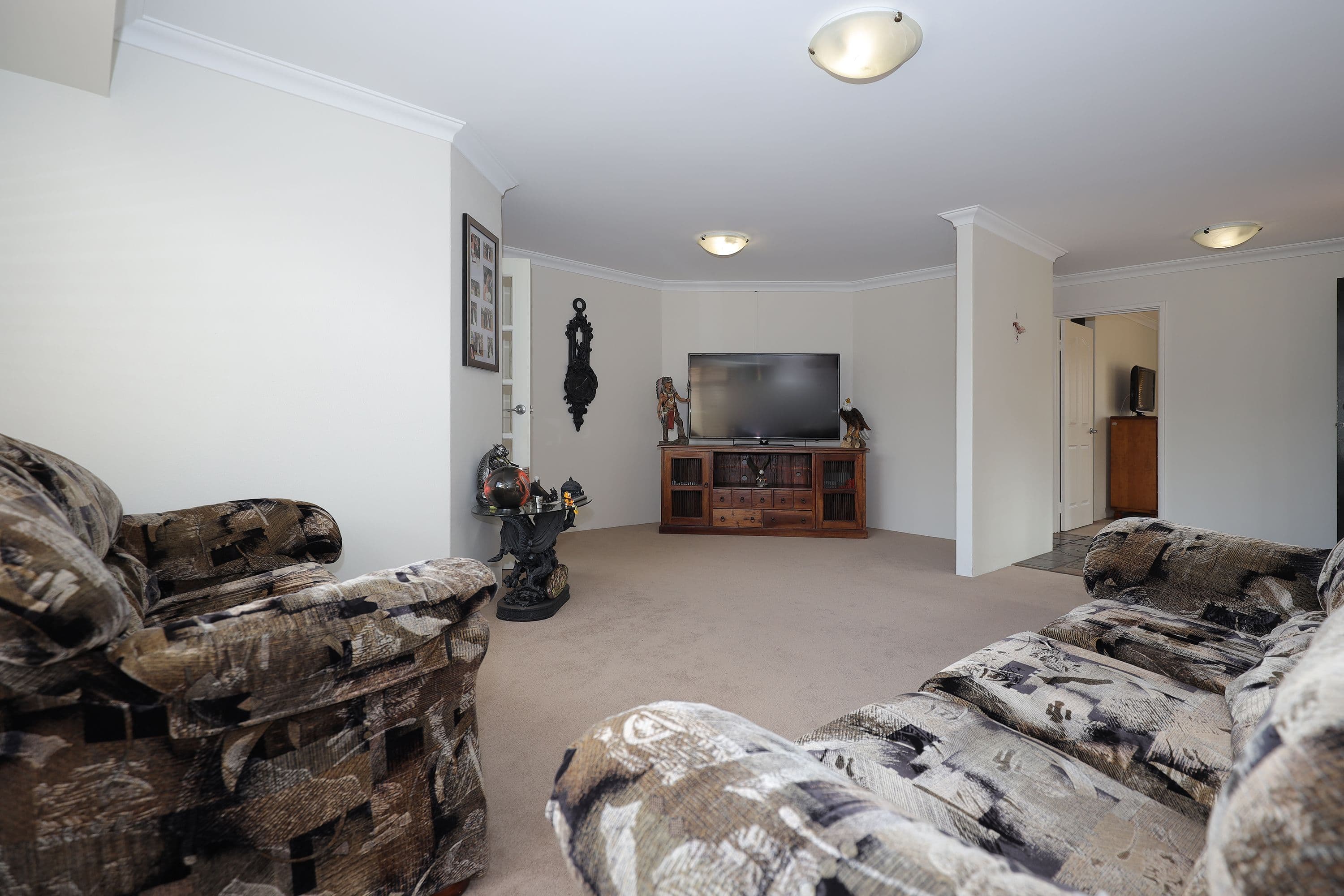 13 Meadowview Drive, Ballajura WA 6066, Ballajura - Thumbnail 4