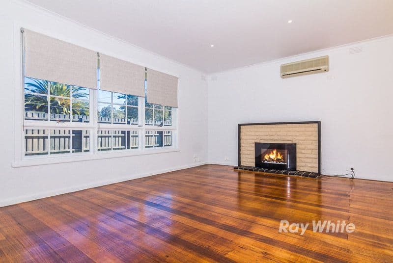 154 Clarendon Street, CRANBOURNE VIC 3977, Cranbourne - Thumbnail 3