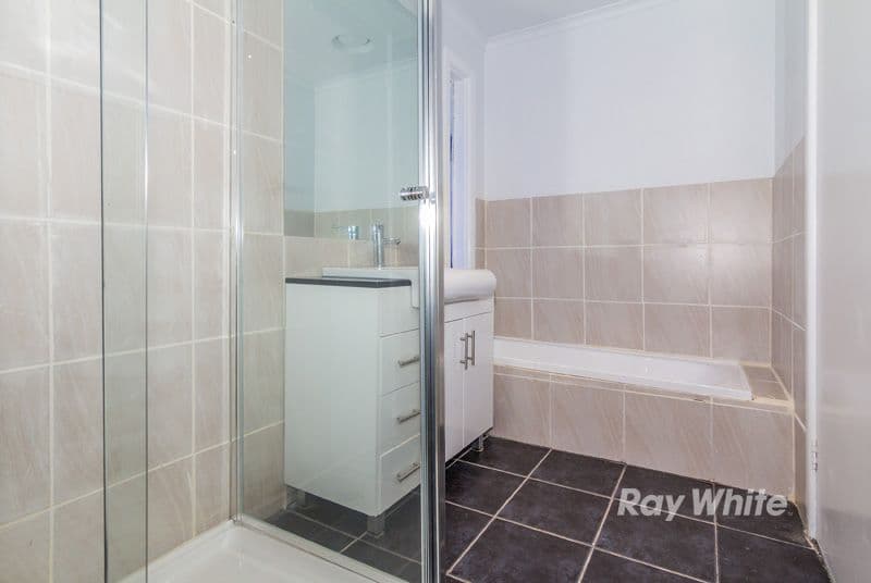 154 Clarendon Street, CRANBOURNE VIC 3977, Cranbourne - Thumbnail 8