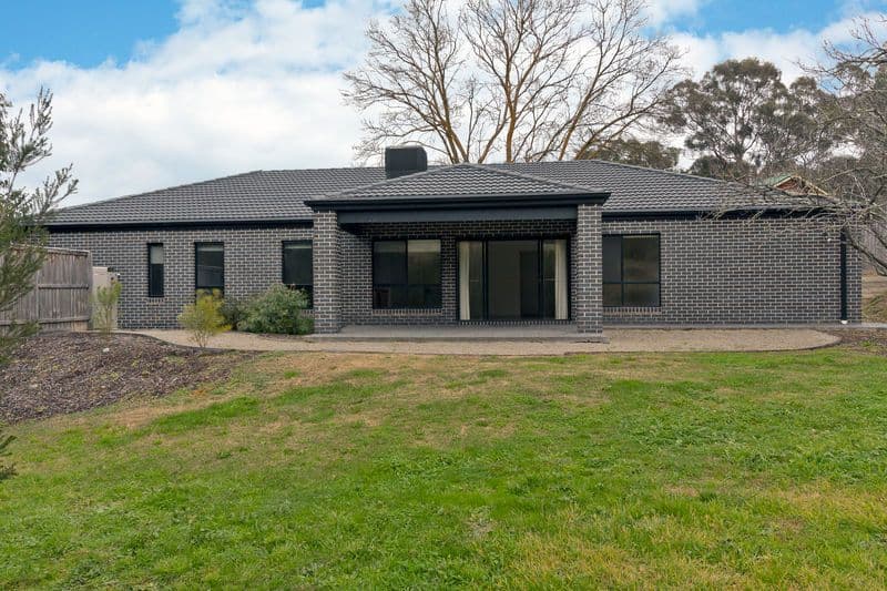 73 Everleigh Drive, DIAMOND CREEK VIC 3089, Diamond Creek - Thumbnail 2