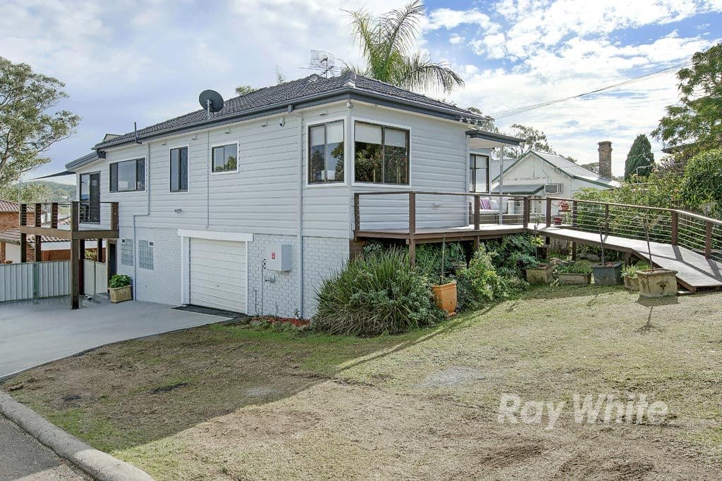 181 Bay Road, Bolton Point - Image 1