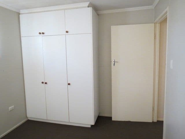 14 Holland Street, Roma QLD 4455, Roma - Thumbnail 6