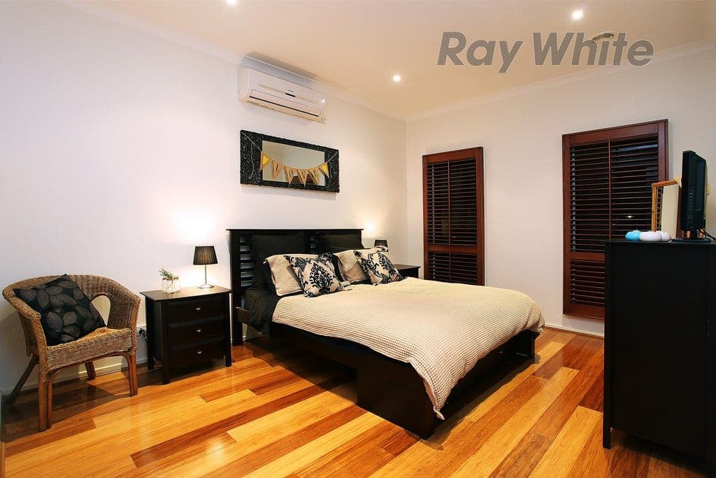 41 Penshurst Avenue, WILLIAMS LANDING VIC 3027, Williams Landing - Thumbnail 2