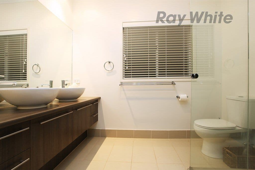 41 Penshurst Avenue, WILLIAMS LANDING VIC 3027, Williams Landing - Thumbnail 3