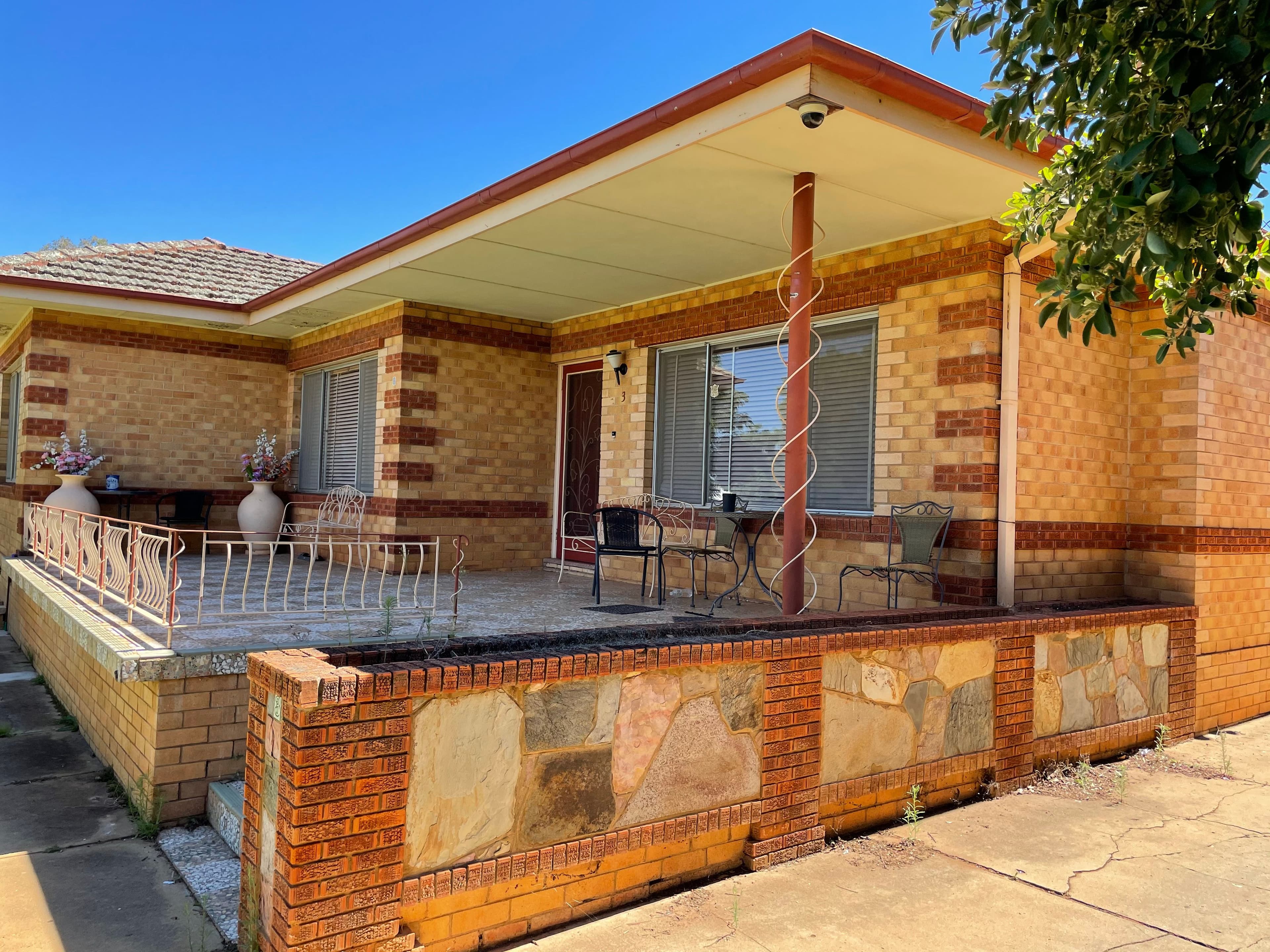 3 Wyangan Avenue, Griffith NSW 2680, Griffith - Thumbnail 2