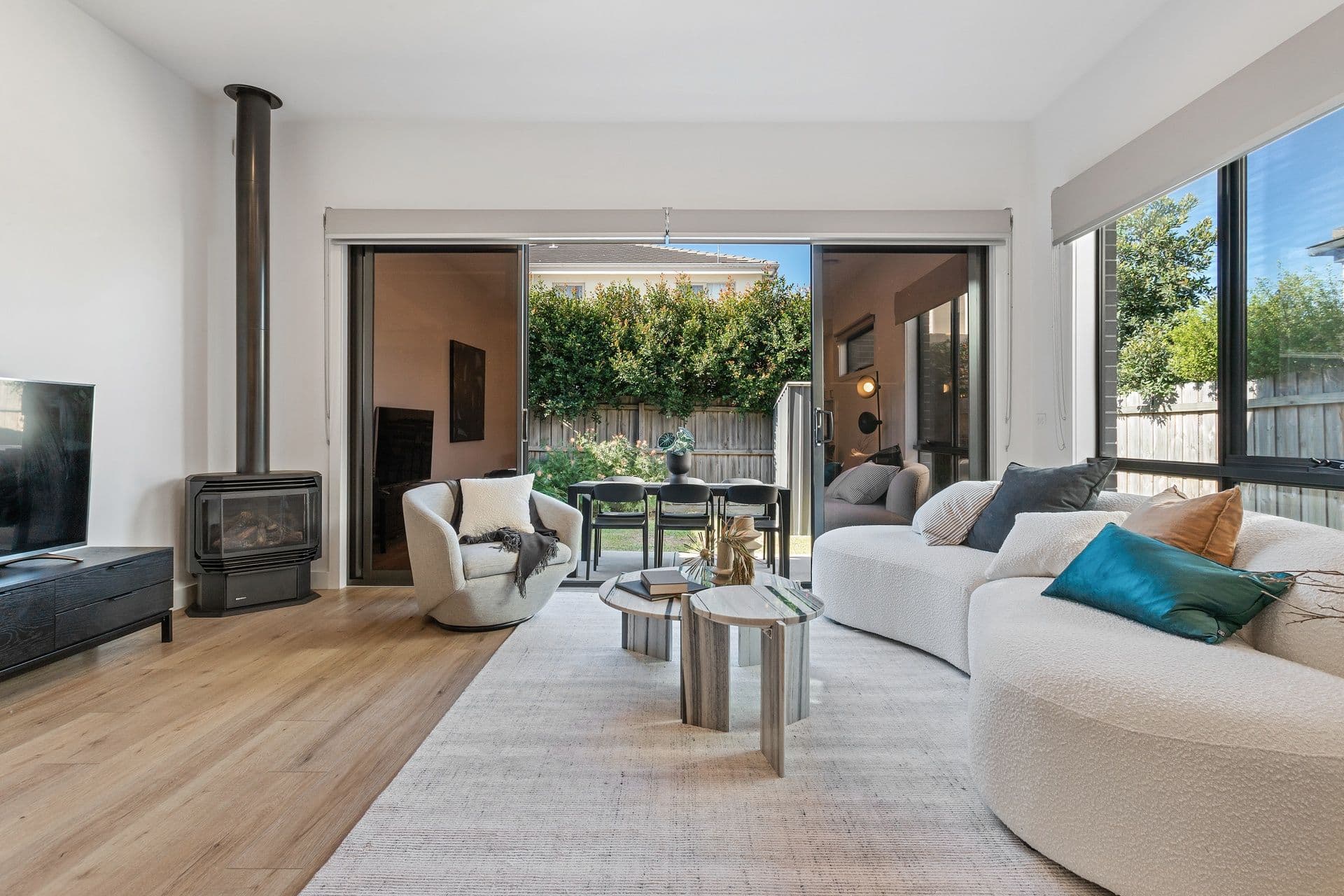 87A Benwerrin Drive, Burwood East VIC 3151, Burwood East - Thumbnail 2