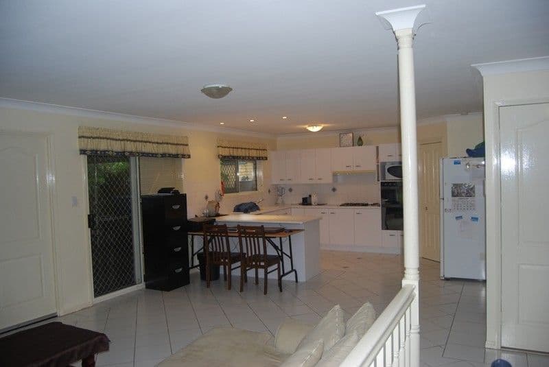 10 Macquarie Circuit, FOREST LAKE QLD 4078, Forest Lake - Thumbnail 4