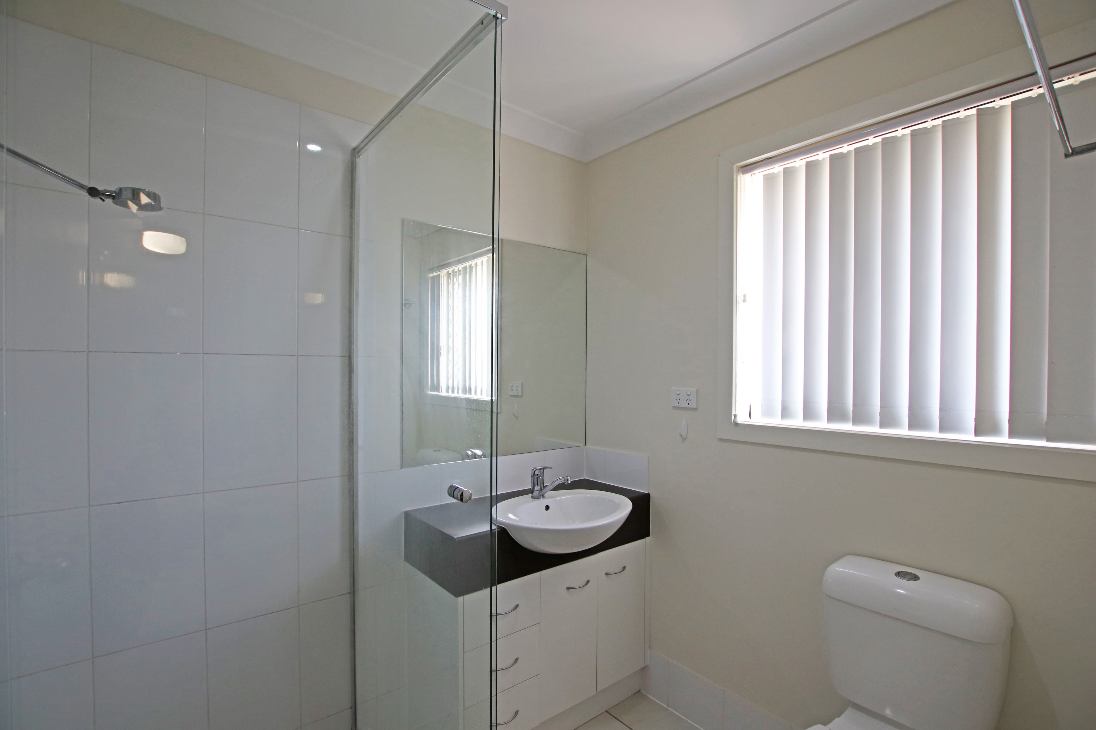 14 Earlsfield Street, Biloela QLD 4715, Biloela - Thumbnail 6