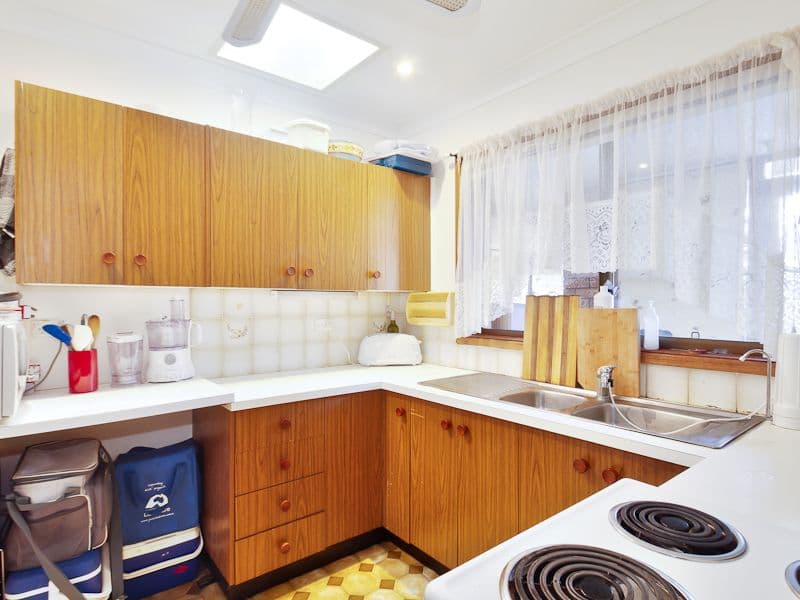 49 Walumbi Avenue, TINGIRA HEIGHTS NSW 2290, Tingira Heights - Thumbnail 4