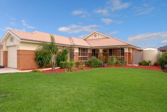 6 Woodhall Place, TARNEIT VIC 3029, Tarneit - Image 1