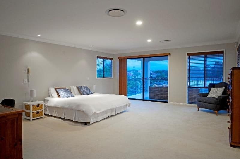 2112 Carlton Drive, HOPE ISLAND QLD 4212, Hope Island - Thumbnail 4