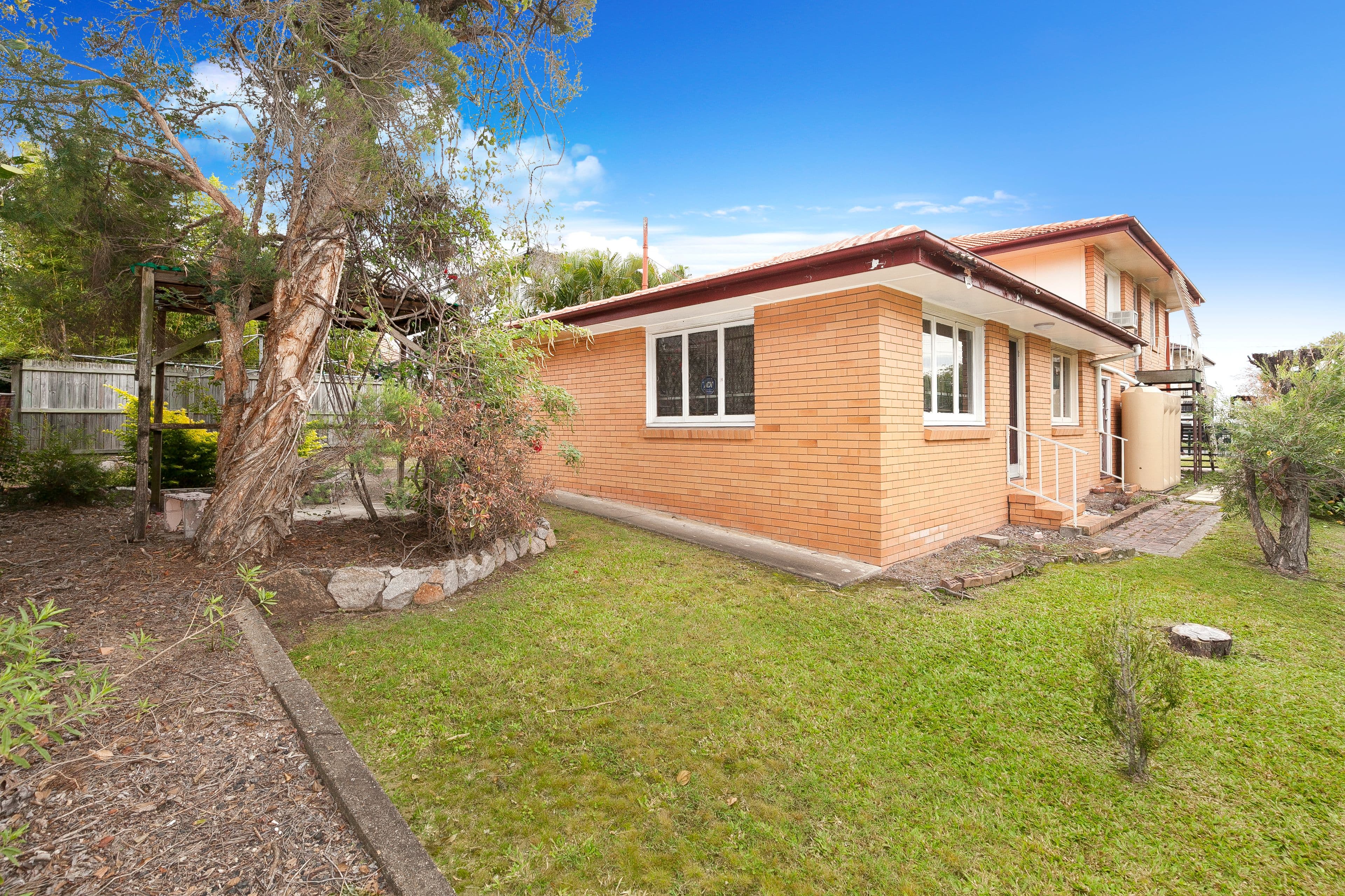 43 Oliver Street, Kedron QLD 4031, Kedron - Thumbnail 3