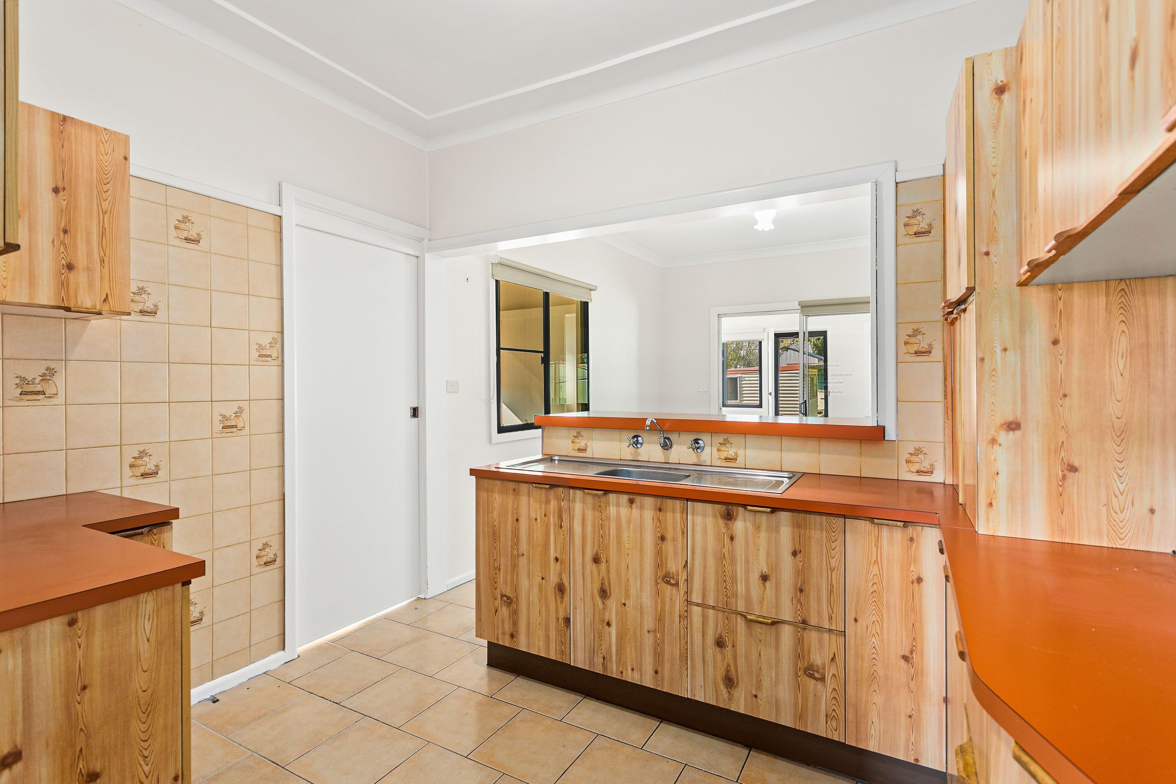 10 Devonshire Crescent, Oak Flats NSW 2529, Oak Flats - Thumbnail 5