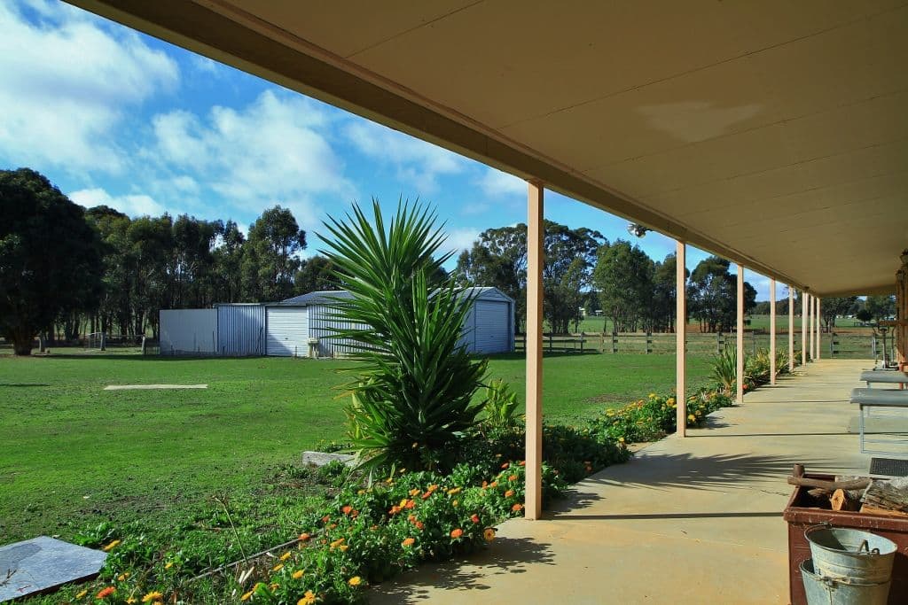 139 Hylands Lane, HEATHCOTE VIC 3523, Heathcote - Thumbnail 4