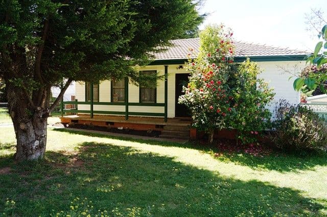 15 Leura Road, ORANGE NSW 2800, Orange - Image 1